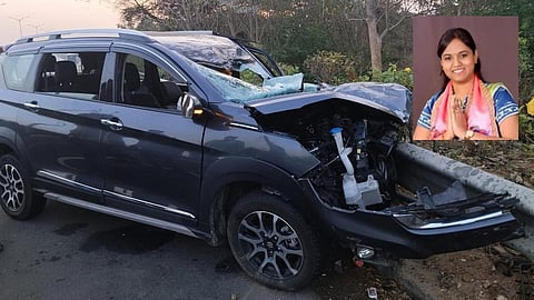 ஹைதராபாத்தில் நிகழ்ந்த கார் விபத்தில் தெலங்கானா பிஆர்எஸ் பெண் எம்எல்ஏ உயிரிழப்பு
