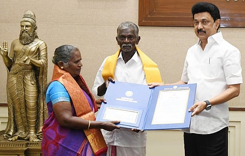 ரயில் விபத்தைத் தடுத்த தென்காசி தம்பதியருக்கு ரூ.5 லட்சம் வெகுமதி: முதல்வர் ஸ்டாலின் அறிவிப்பு