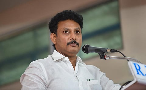 இடைநிலை ஆசிரியர்கள் போராட்டத்தை கைவிட்டு பணிக்கு திரும்ப வேண்டும்: அமைச்சர் அன்பில் மகேஸ் வேண்டுகோள்