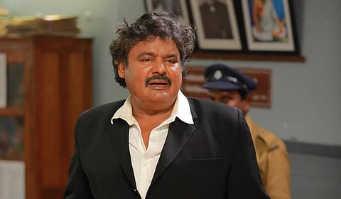 நடிகை த்ரிஷா விவகாரம்: மன்சூர் அலிகானுக்கு விதித்த ரூ.1 லட்சம் அபராதம் ரத்து