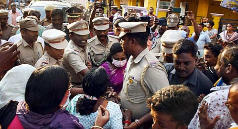 படங்கள் எம். சாம்ராஜ்