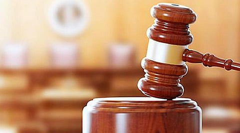 மருமகளை தற்கொலைக்கு தூண்டியதாக வழக்கு - 70 வயது மாமியாரை விடுவித்து சென்னை கோர்ட் உத்தரவு