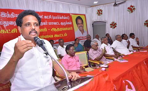 மதுரை திமுக கூட்டணி வேட்பாளர் அறிமுக கூட்டத்தில் அமைச்சர்கள் பங்கேற்காதது ஏன்?