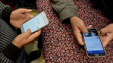 ‘யாருக்கு உங்கள் வாக்கு’ அழைப்புகளால் கோவை தொகுதி மக்கள் அவதி