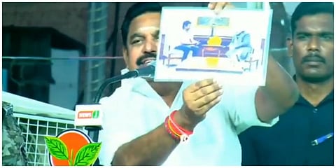 தூத்துக்குடியில் அதிமுக வேட்பாளரை ஆதரித்து பிரச்சாரக் கூட்டத்தில் எடப்பாடி பழனிசாமி உரையாற்றினார்.