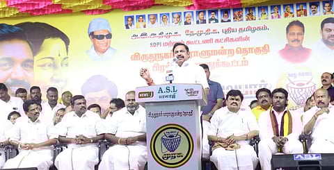 “ஆளுநர் நடுநிலையுடன் செயல்பட்டு இருந்தால்...” - இபிஎஸ் ஆதங்கப் பேச்சு @ சிவகாசி