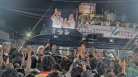 விருத்தாசலத்தில் தேர்தல் பரப்புரையில் ஈடுபட்ட உதயநிதி ஸ்டாலின்