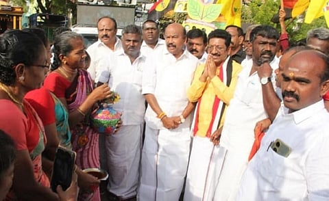 “முல்லைப் பெரியாறு பிரச்சினையில் சு.வெ ஒருமுறை கூட குரல் எழுப்பாதது ஏன்?” - அதிமுக வேட்பாளர் கேள்வி