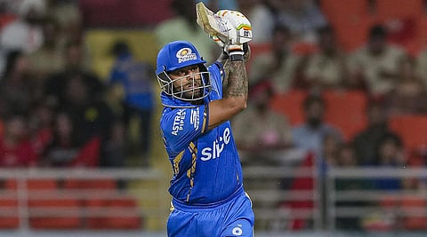 சூர்யகுமார் யாதவ் அதிரடி: பஞ்சாப் அணிக்கு 193 ரன்கள் இலக்கு @ ஐபிஎல்