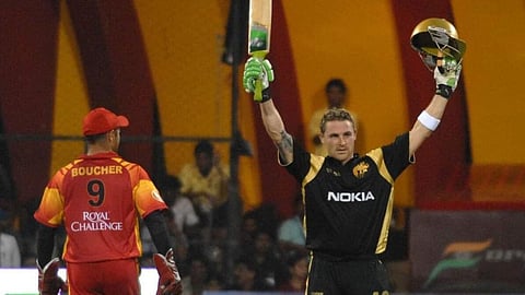 முதல் போட்டியில் சதம் விளாசிய மெக்கல்லம்