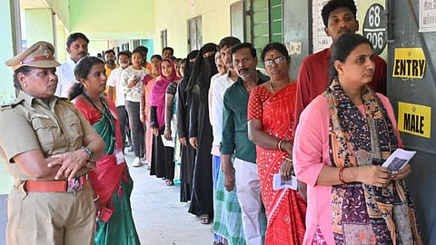 சிவகங்கையில் வாக்கு சதவீதம் குறைந்தது யாருக்கு சாதகம்?