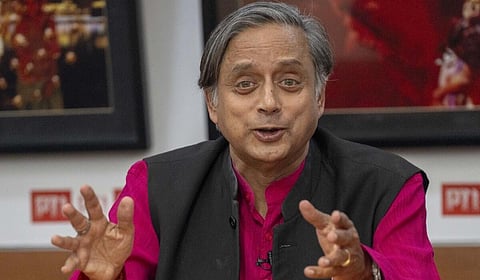 சசி தரூர்