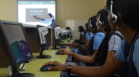 கணினி ஆசிரியர் பணிவாய்ப்பு தொடர்பான போலி விளம்பரங்களை மக்கள் நம்ப வேண்டாம்: பள்ளிக்கல்வித் துறை எச்சரிக்கை