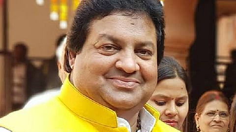 முன்னாள் முதல்வர் பேசும்போது மைக்கை அணைத்த ம.பி. போலீஸ் அதிகாரியை மிரட்டிய பாஜக எம்எல்ஏ