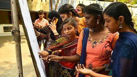 பிளஸ் 2 முடிவுகள் வெளியீடு: தமிழகத்தில் 94.56% பேர் தேர்ச்சி