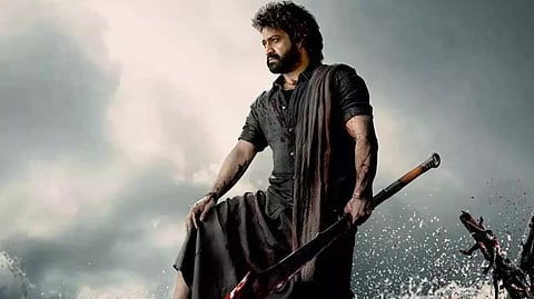 தேனீக்கள் கொட்டி 'தேவாரா' படக்குழு காயம்