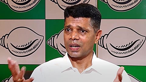 வி.கே.பாண்டியன்