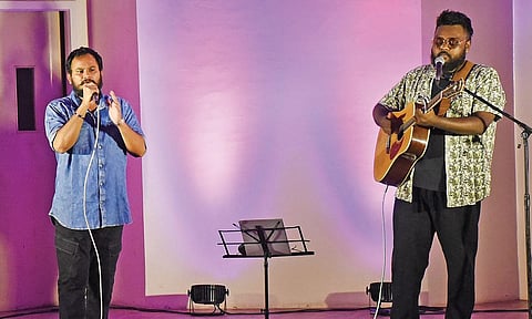 கோவையில் கேபர் வாசுகியின் இசை ஊர்வலம். படம்: ஜெ. மனோகரன்