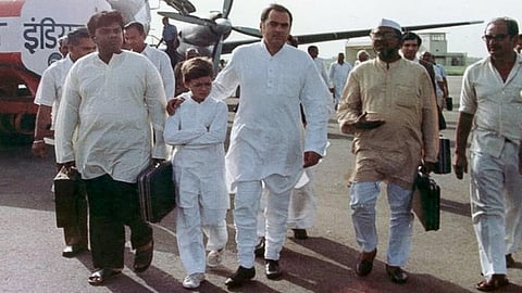 ராஜீவ்காந்தி நினைவு தினம்: ராகுல் நெகிழ்ச்சி பதிவு: காங்கிரஸ் தலைவர்கள் அஞ்சலி