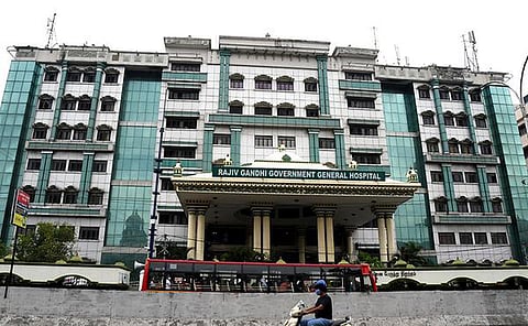 15 மாதங்களில் 11 கல்லீரல் மாற்று அறுவை சிகிச்சை: சென்னை ராஜீவ் காந்தி அரசு மருத்துவமனை சாதனை