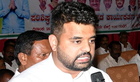 பாலியல் வன்கொடுமை வழக்கில் பிரஜ்வல் ரேவண்ணாவின் முன்ஜாமீன் மனு நிராகரிப்பு