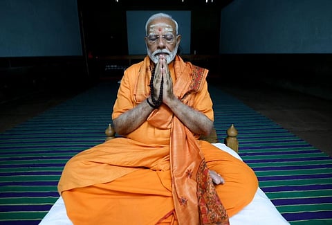 கன்னியாகுமரியில் இரண்டாவது நாள் தியானத்தில் பிரதமர் நரேந்திர மோடி.