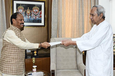 தேர்தல் தோல்வி: ஒடிசா முதல்வர் பதவியை ராஜினாமா செய்தார் நவீன் பட்நாயக்