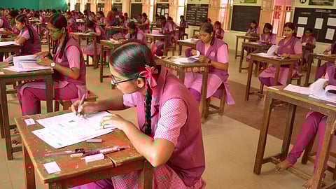 பொதுத் தேர்வல்ல, கற்றல் நடவடிக்கையே முக்கியம்!