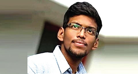 அகஸ்டின்பால்.