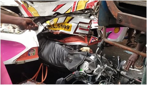 சாலை விபத்து