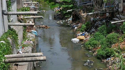 புதுச்சேரியில் 32,000 பதிவு, அனுமதி பெறாத கழிவுநீர் இணைப்புகள்: பொதுப்பணித் துறை கவனிக்குமா?