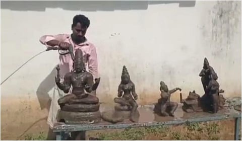 சுவாமி சிலைகள் கண்டெடுப்பு