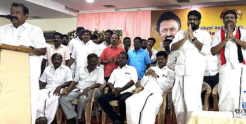 விழுப்புரம் தெற்கு மாவட்ட திமுக செயல்வீரர்கள் கூட்டத்தில் அமைச்சர் பொன்முடி பேசினார்.