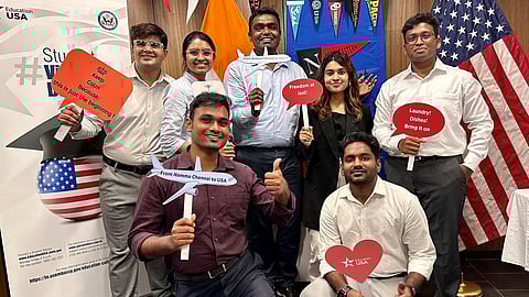 சென்னை - அமெரிக்க துணைத் தூதரகத்தில் நடைபெற்ற 8-வது ஆண்டு மாணவர் விசா தின நிகழ்ச்சியில் பங்கேற்றவர்கள்