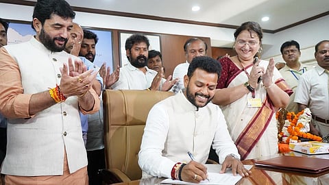 மத்திய விமான துறை அமைச்சராக பொறுப்பேற்ற ராம்மோகன்