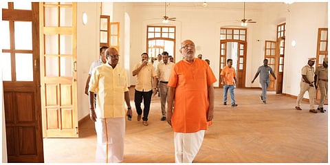 புதுச்சேரி நடைபெற்று வரும் புதுப்பிக்கும் பணிகளை அம்மாநில துணை நிலை ஆளுநர் சி.பி.ராதாகிருஷ்ணன் பார்வையிட்டார்.