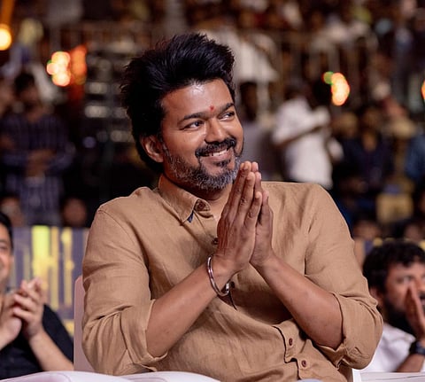 பிறந்த நாள் வாழ்த்து தெரிவித்தோர் பட்டியலிட்டு நடிகர் விஜய் நன்றி!