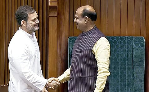 அவசரநிலை பற்றிய கருத்தை தவிர்த்திருக்கலாம்: மக்களவைத் தலைவரை நேரில் சந்தித்த ராகுல் அதிருப்தி