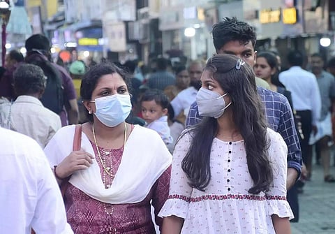 மருத்துவமனைகளில் முகக்கவசம் கட்டாயம்: கேரள சுகாதாரத் துறை உத்தரவு