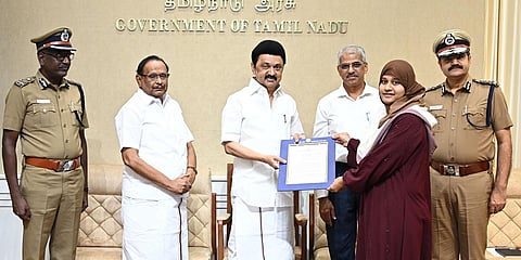 44 உதவி சிறை அலுவலர்களுக்கு பணி நியமன ஆணைகளை முதல்வர் வழங்கினார்