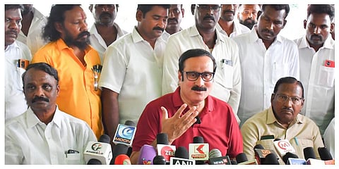 வேலூரில் செய்தியாளர்களைச் சந்தித்த பாமக தலைவர் அன்புமணி ராமதாஸ்