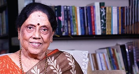 எழுத்தாளர் சிவசங்கரிக்கு இரு விருதுகள்