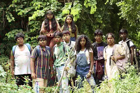 Teenz Review: பார்த்திபனின் பரி‘சோதனை’ முயற்சி எப்படி?