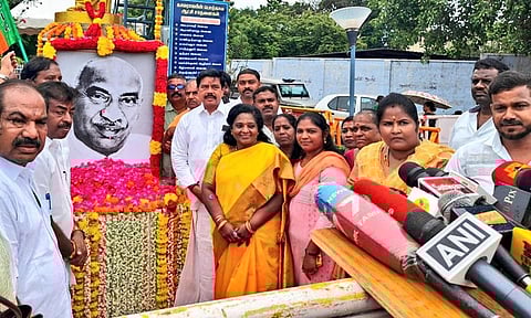 “விக்கிரவாண்டியில் திமுக பெற்றது தோல்விகரமான வெற்றி” - தமிழிசை விமர்சனம்