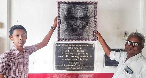 நூல் இழைகளால் காமராஜர் உருவத்தை வரைந்து அசத்திய வத்திராயிருப்பு மாணவர்!