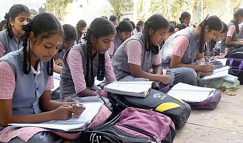 என்ஐடி, ஐஐடியில் கால்பதிக்கும் தமிழ்நாட்டின் எளிய மாணவ, மாணவிகள்