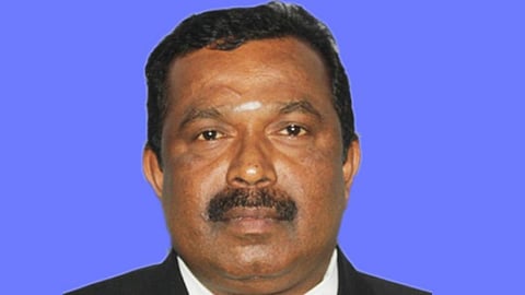 சாலை விபத்தில் உயிரிழந்த மாவட்ட நீதிபதி கருணாநிதி