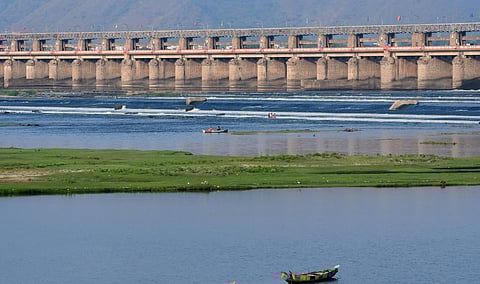 சென்னை குடிநீர் தேவைக்கு கிருஷ்ணா நீரை திறக்க வேண்டும்: ஆந்திர அரசுக்கு நீர்வளத் துறை கடிதம்