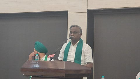 கொடுத்த வாக்குறுதிகளை பிரதமர் நிறைவேற்ற வேண்டும்: டெல்லி மாநாட்டில் பி.ஆர்.பாண்டியன் வலியுறுத்தல்