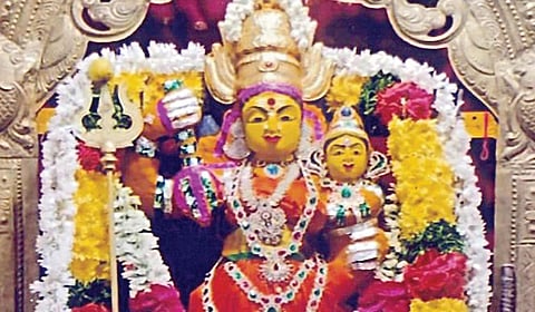 இன்னல்கள் களையும் இசக்கியம்மன்